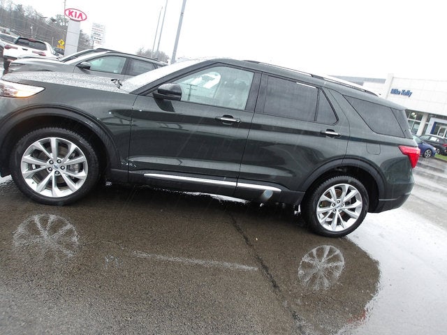 2023 Ford Explorer Platinum