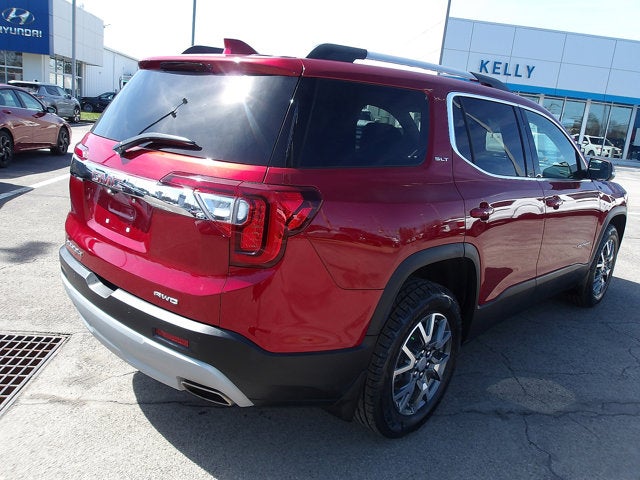 2023 GMC Acadia SLT