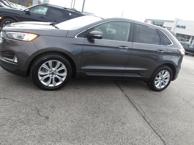 2020 Ford Edge Titanium