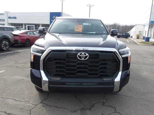 2025 Toyota Tundra 4WD Base