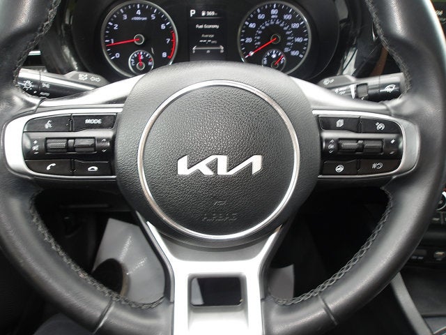 2022 Kia K5 LXS