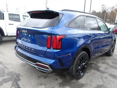 2022 Kia Sorento SX