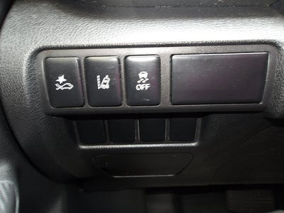 2022 Mitsubishi Eclipse Cross Base