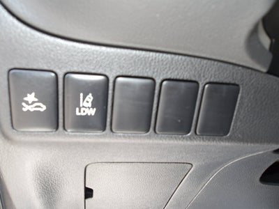 2020 Mitsubishi Outlander Base