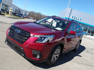 2024 Subaru Forester Premium