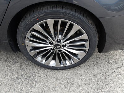 2018 Kia Cadenza Limited