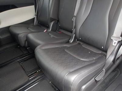 2023 Kia Carnival EX