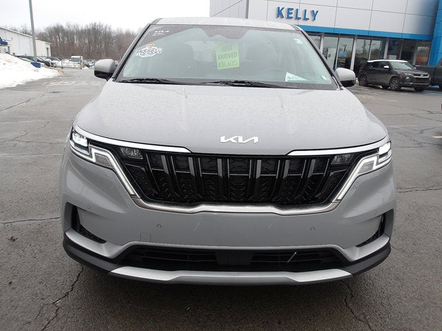 2023 Kia Carnival EX