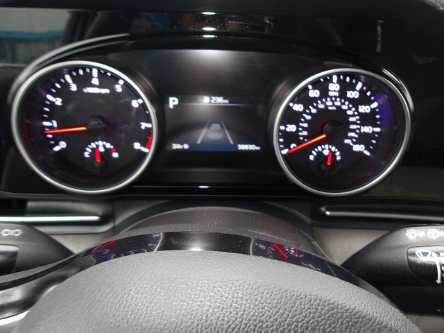 2023 Kia Carnival EX