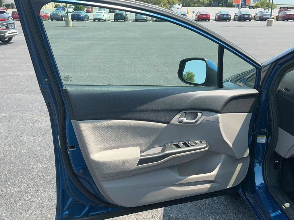 2013 Honda Civic Sdn LX