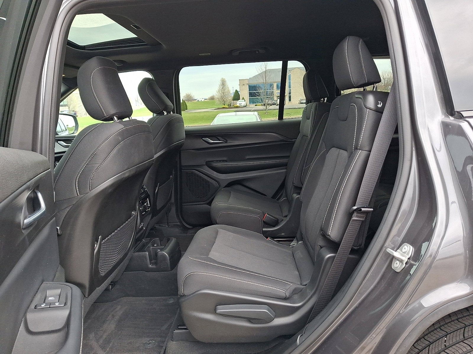 2025 Jeep Grand Cherokee L Laredo X