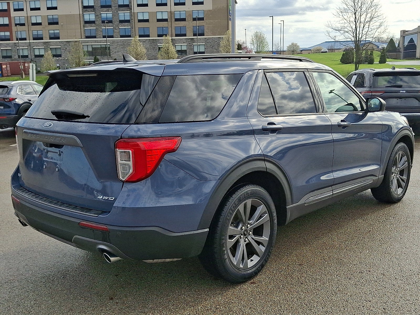 2021 Ford Explorer XLT