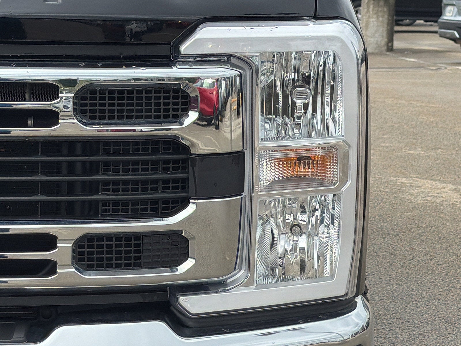 2025 Ford Super Duty F-350 SRW XL