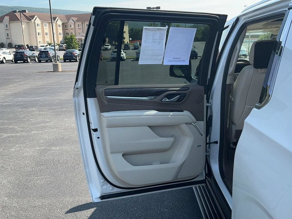 2023 GMC Yukon XL Denali