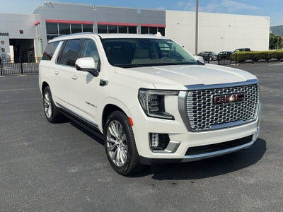 2023 GMC Yukon XL Denali