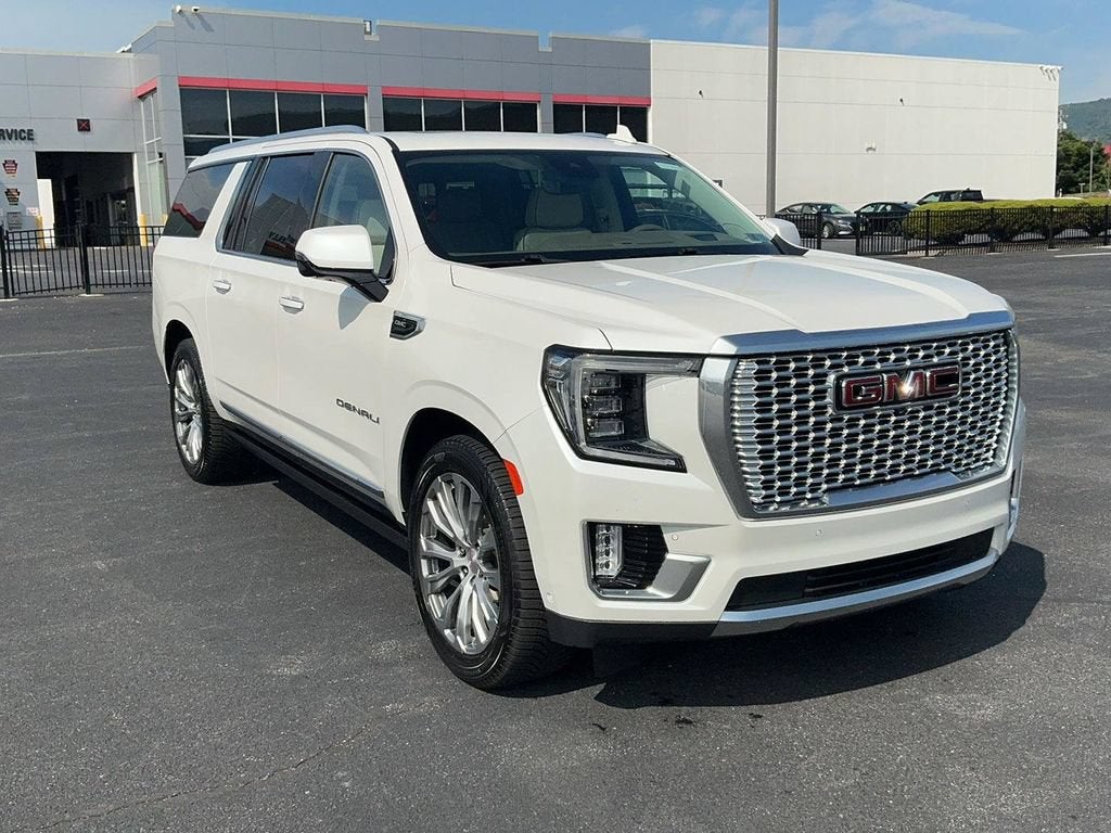 2023 GMC Yukon XL Denali