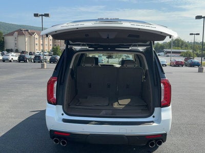 2023 GMC Yukon XL Denali