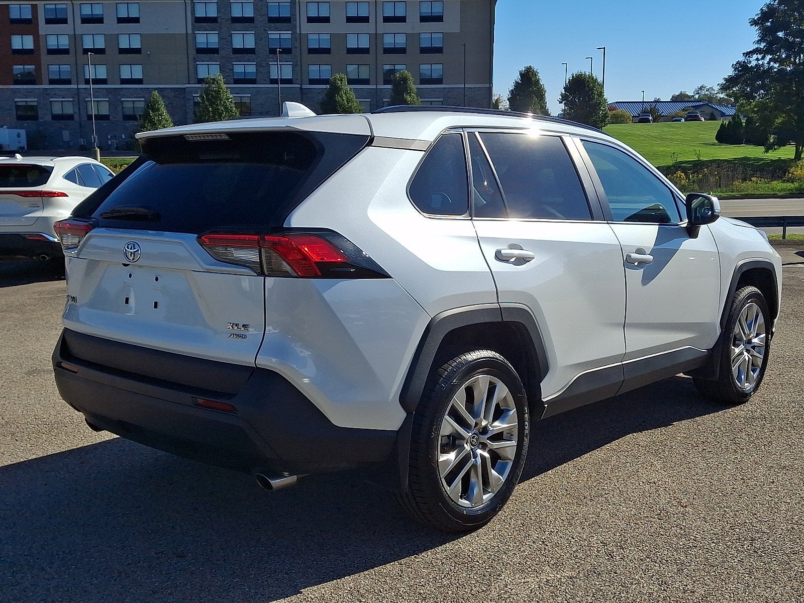 2023 Toyota RAV4 XLE Premium