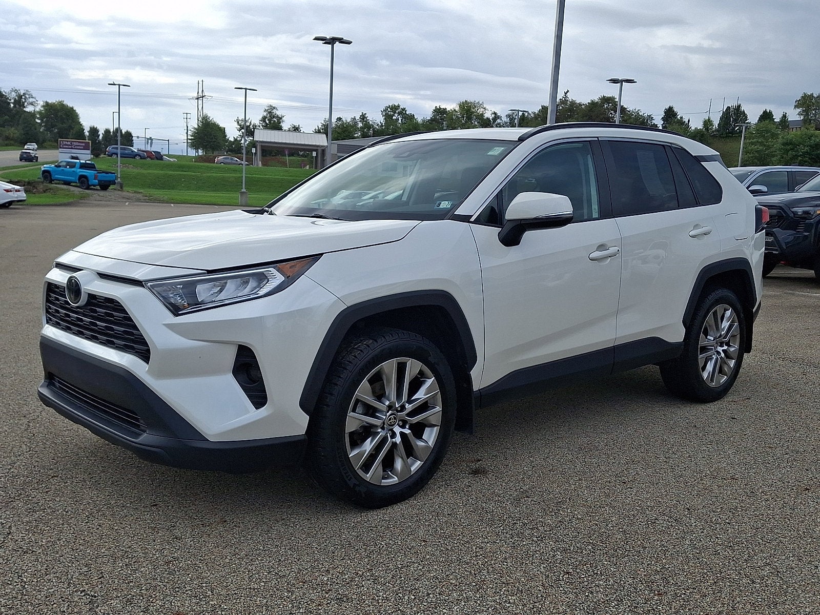 2021 Toyota RAV4 XLE Premium