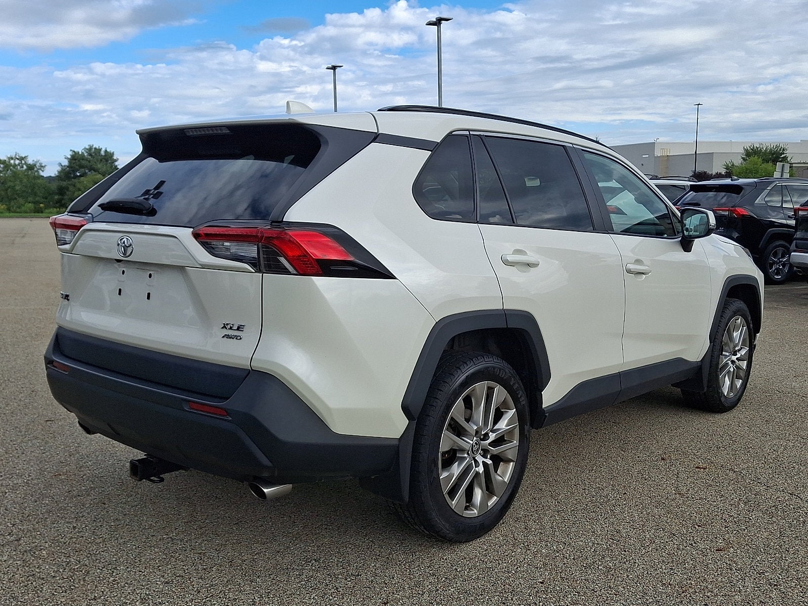 2021 Toyota RAV4 XLE Premium