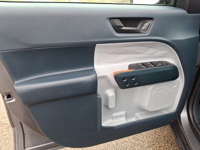 2023 Ford Maverick XL