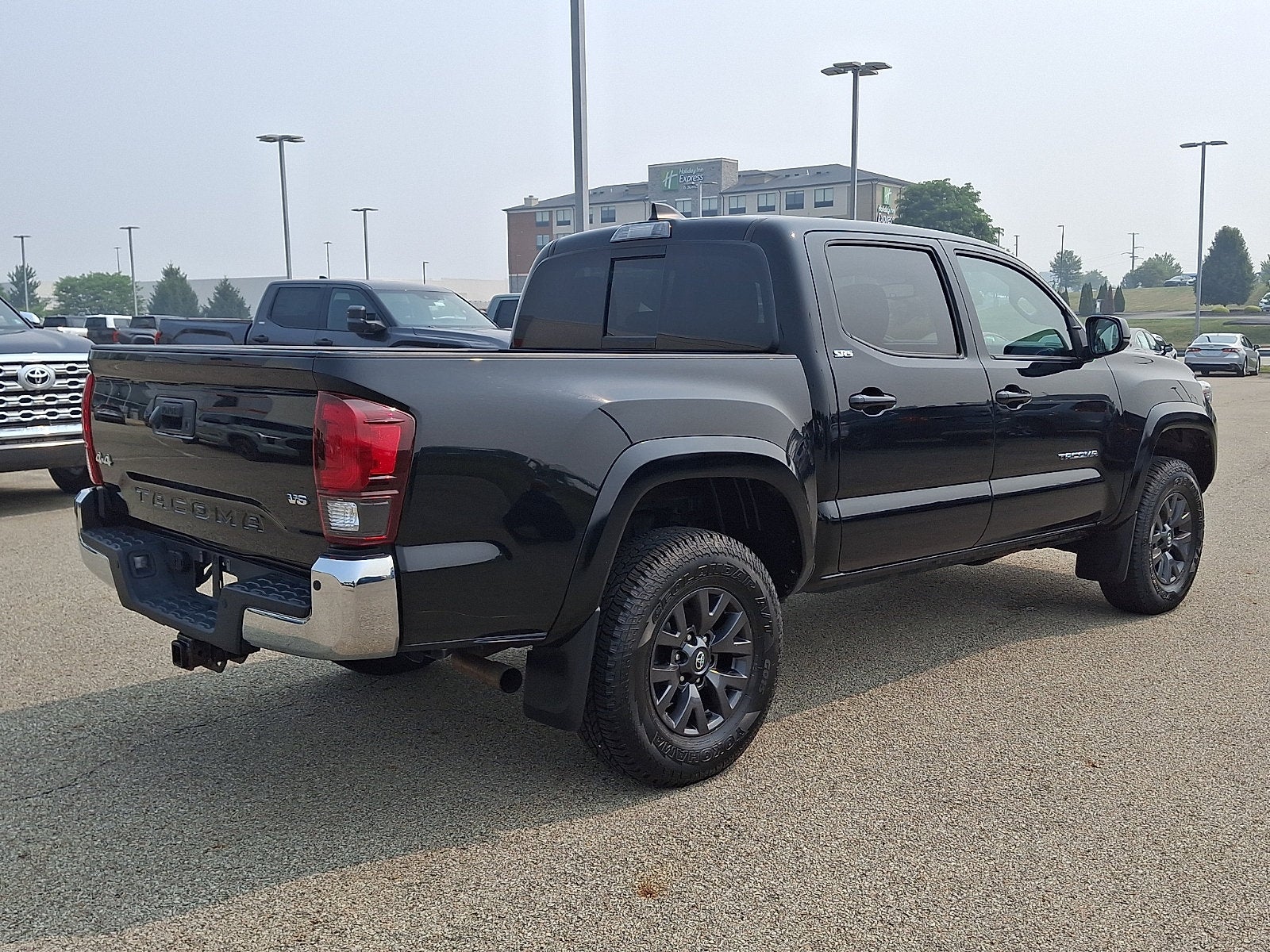 2023 Toyota Tacoma 4WD SR5