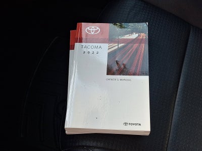 2022 Toyota Tacoma 4WD Base