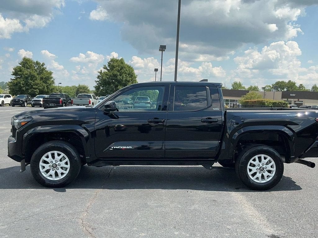 2025 Toyota Tacoma 4WD SR5