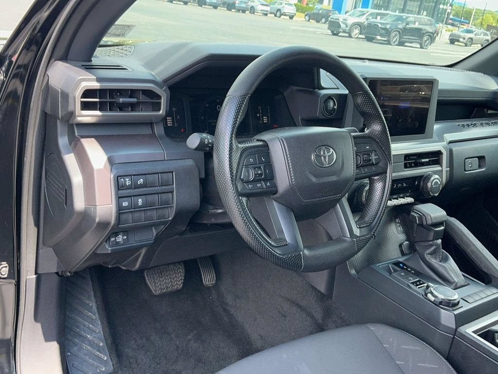 2025 Toyota Tacoma 4WD SR5
