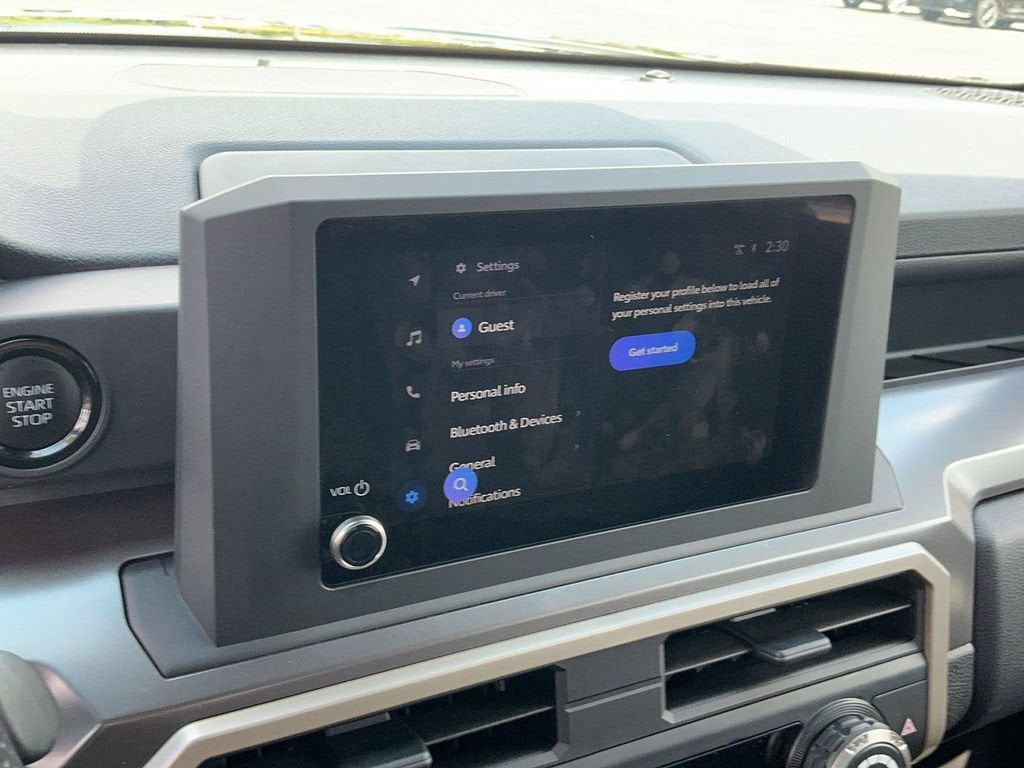 2025 Toyota Tacoma 4WD SR5