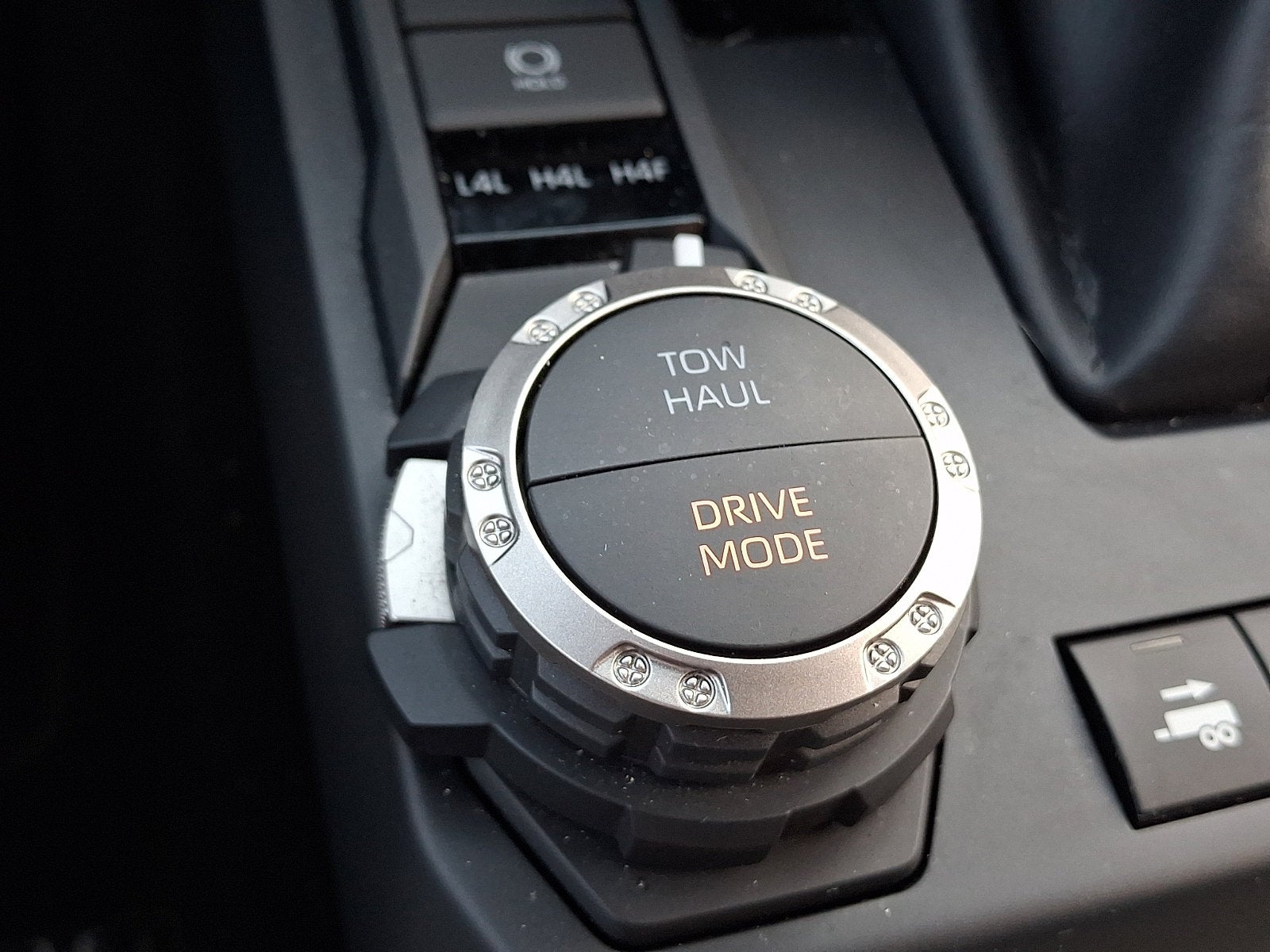 2024 Toyota Tacoma 4WD Limited Hybrid