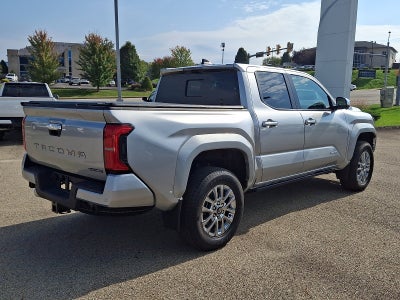2024 Toyota Tacoma 4WD Limited Hybrid