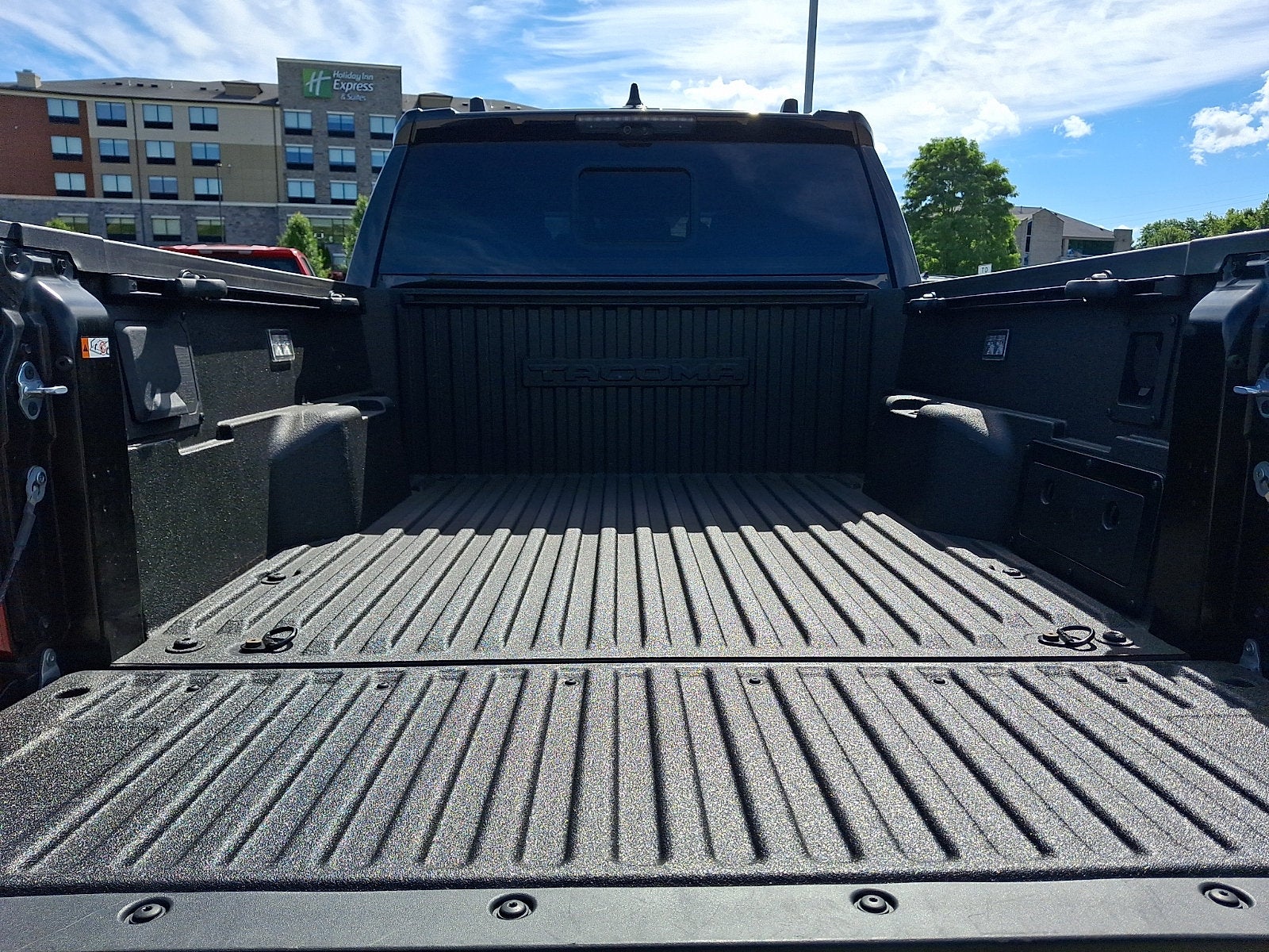 2025 Toyota Tacoma 4WD Base