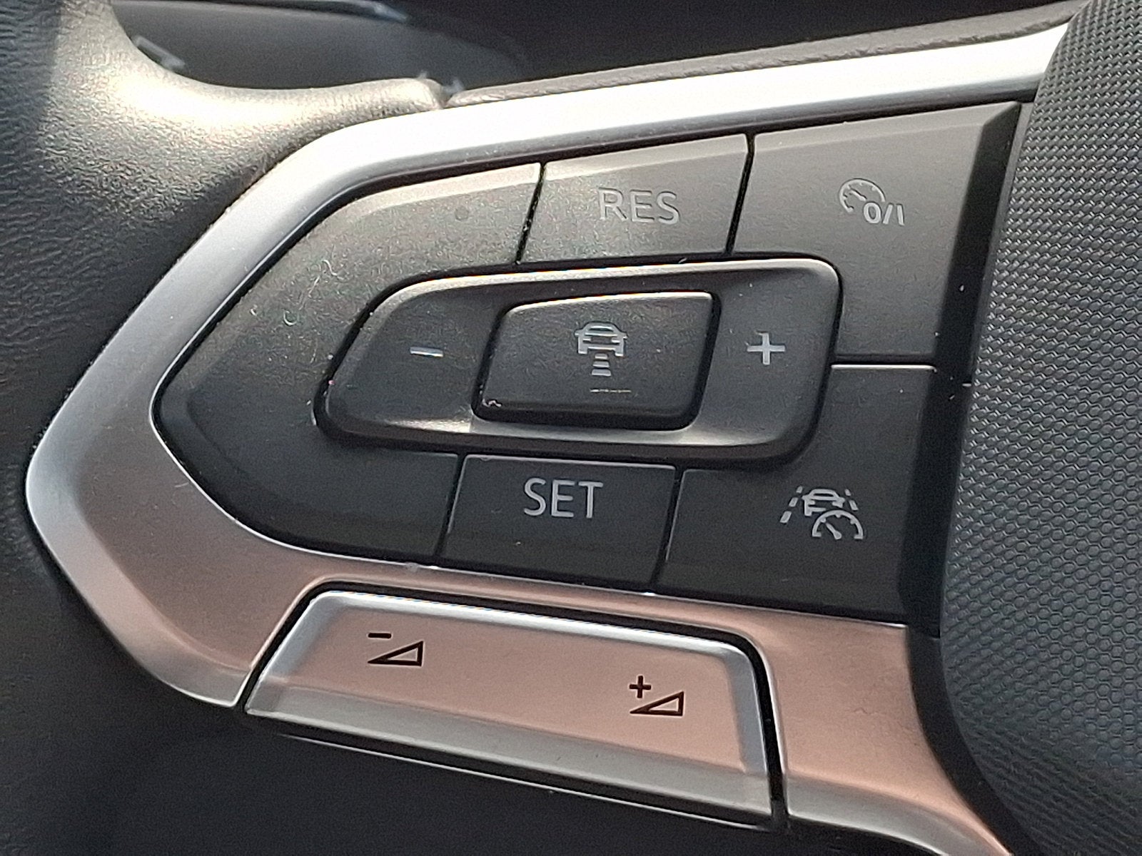 2024 Volkswagen Jetta Sport