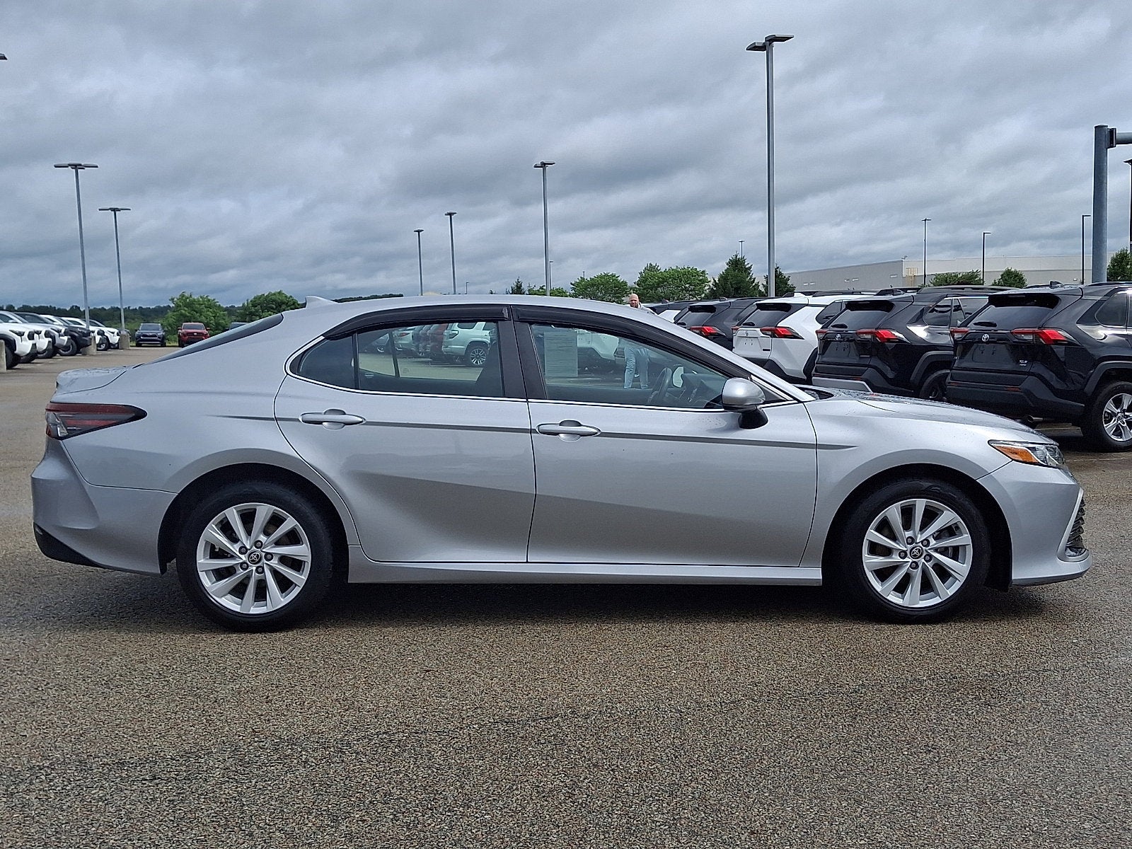 2022 Toyota Camry LE