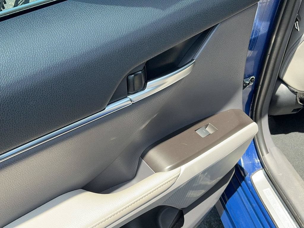 2024 Toyota Camry Hybrid XSE