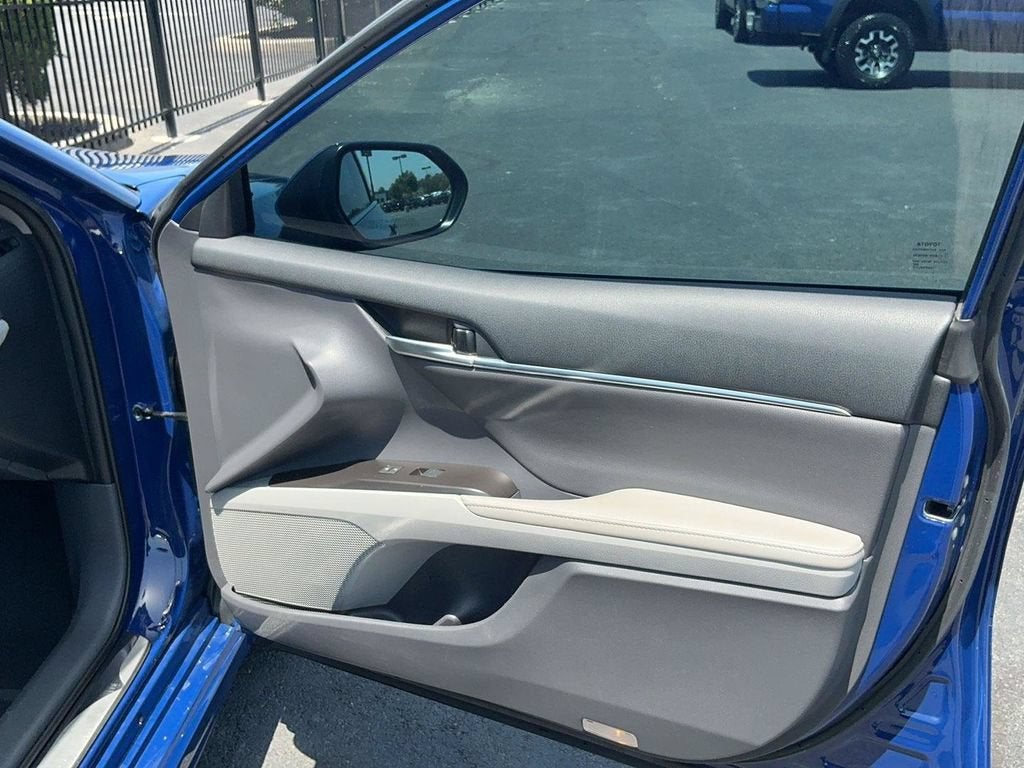2024 Toyota Camry Hybrid XSE