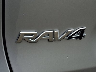 2021 Toyota RAV4 HYBRID Hybrid XLE