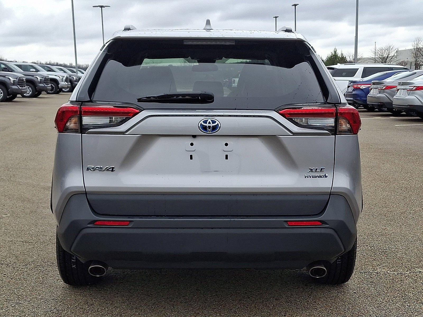 2021 Toyota RAV4 HYBRID Hybrid XLE