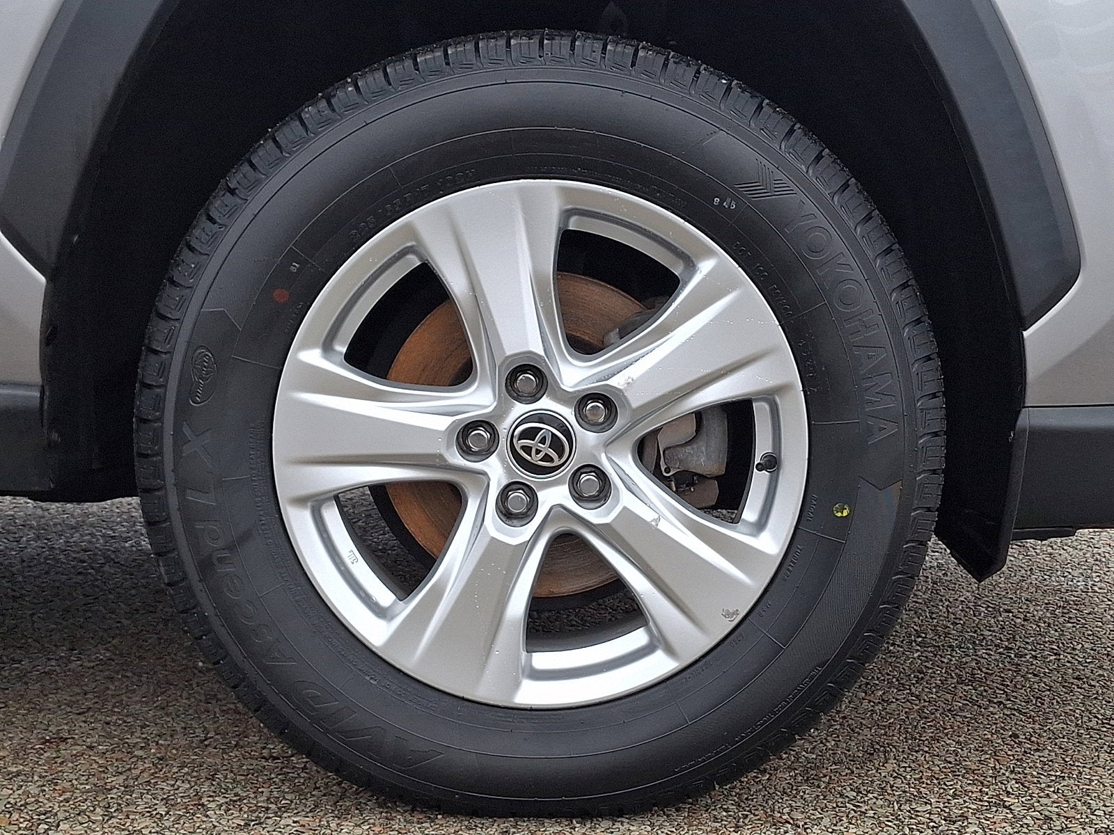 2021 Toyota RAV4 HYBRID Hybrid XLE