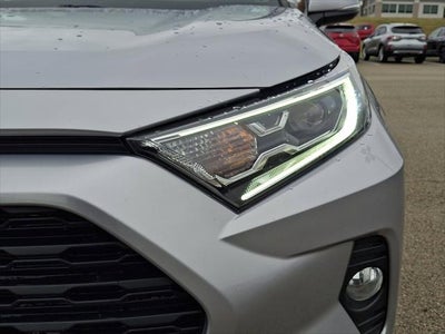 2021 Toyota RAV4 HYBRID Hybrid XLE