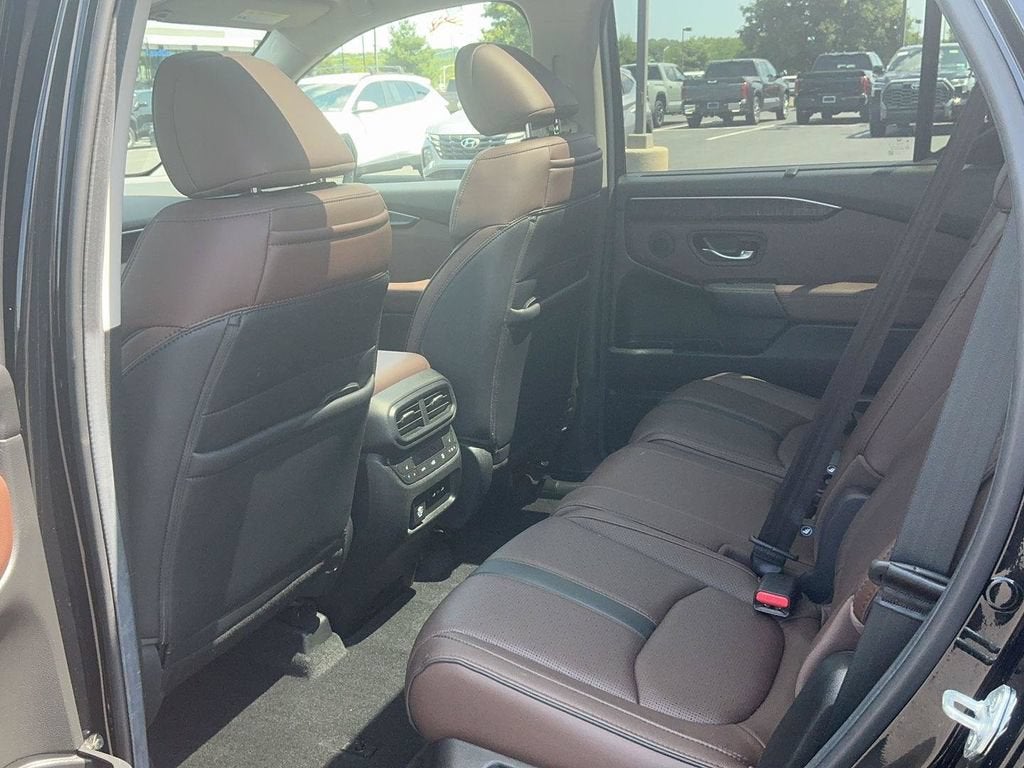 2025 Honda Pilot Elite
