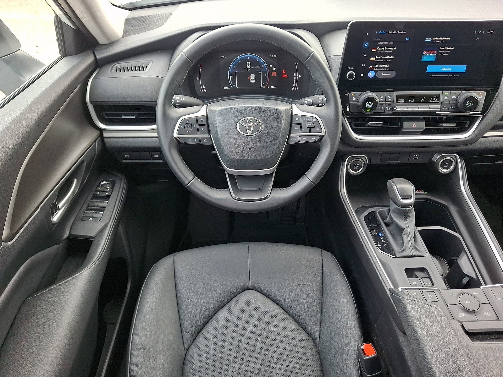 2025 Toyota Grand Highlander Base