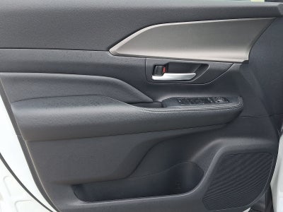 2025 Toyota Grand Highlander Base