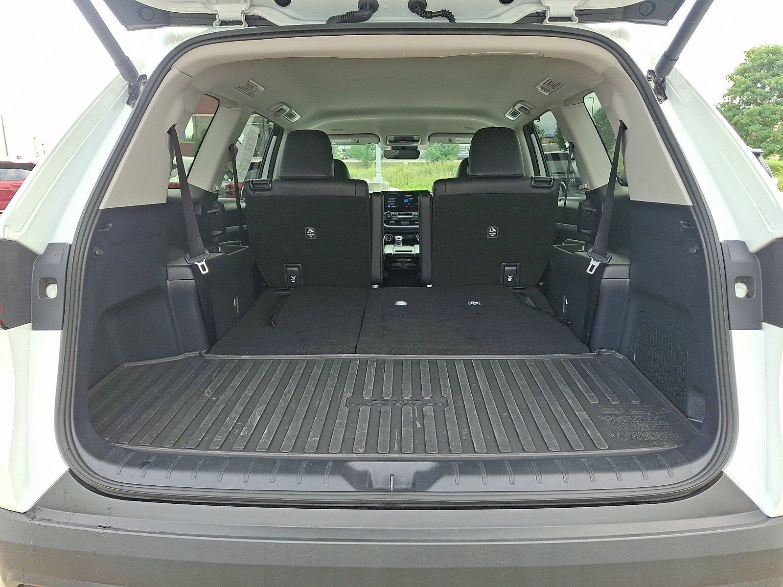 2025 Toyota Grand Highlander Base
