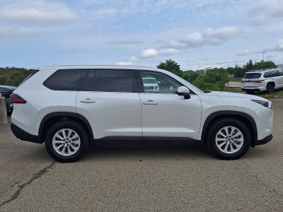 2025 Toyota Grand Highlander Base
