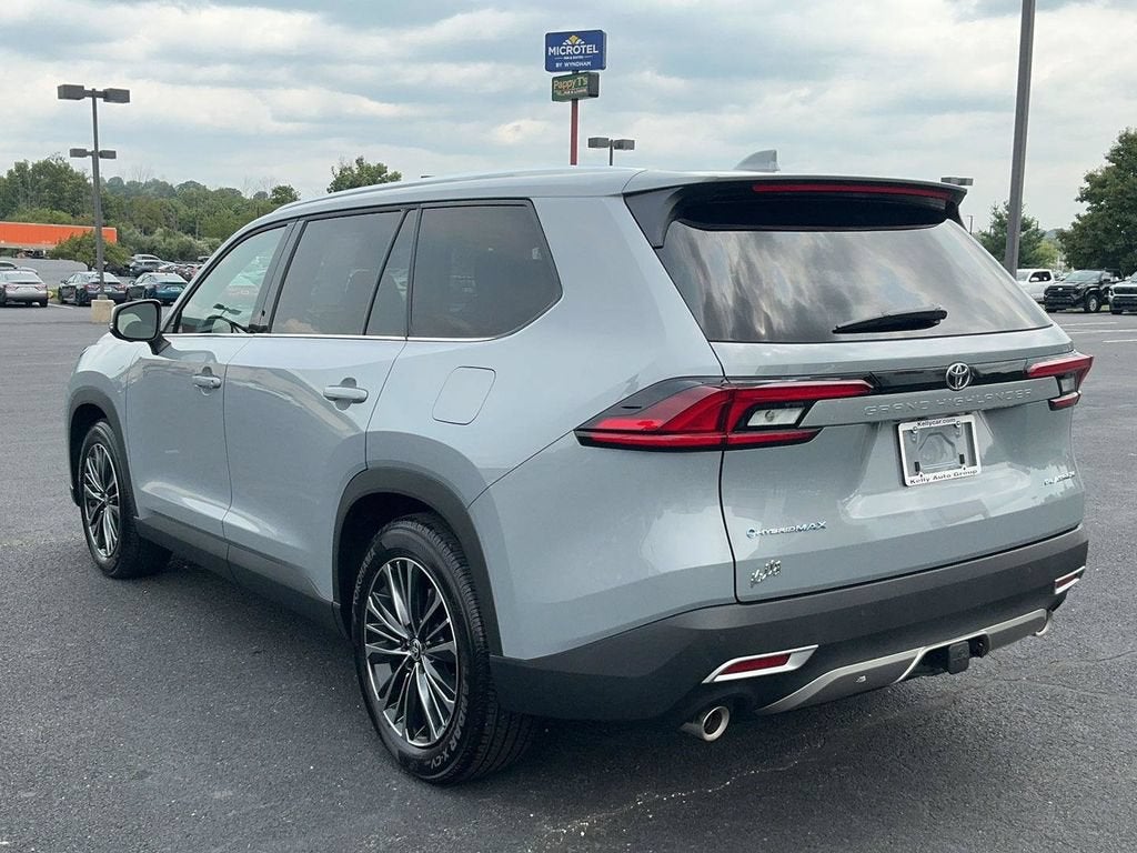 2026 Toyota Grand Highlander Hybrid MAX Platinum