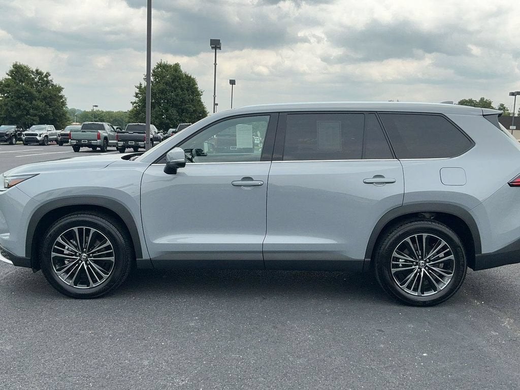 2026 Toyota Grand Highlander Hybrid MAX Platinum