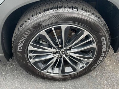 2026 Toyota Grand Highlander Hybrid MAX Platinum