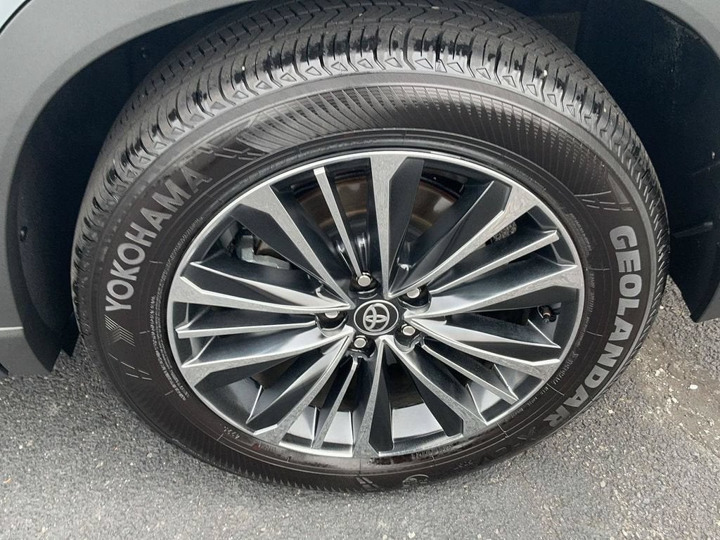 2026 Toyota Grand Highlander Hybrid MAX Platinum
